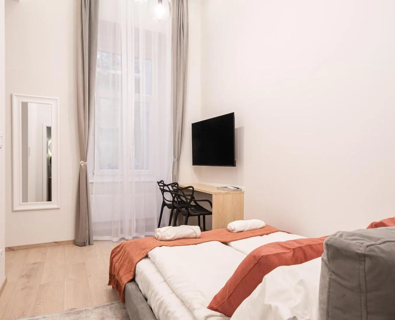 D20 - Gozsdu Garden Residence - Best Location By Bqa Budapest Apartment