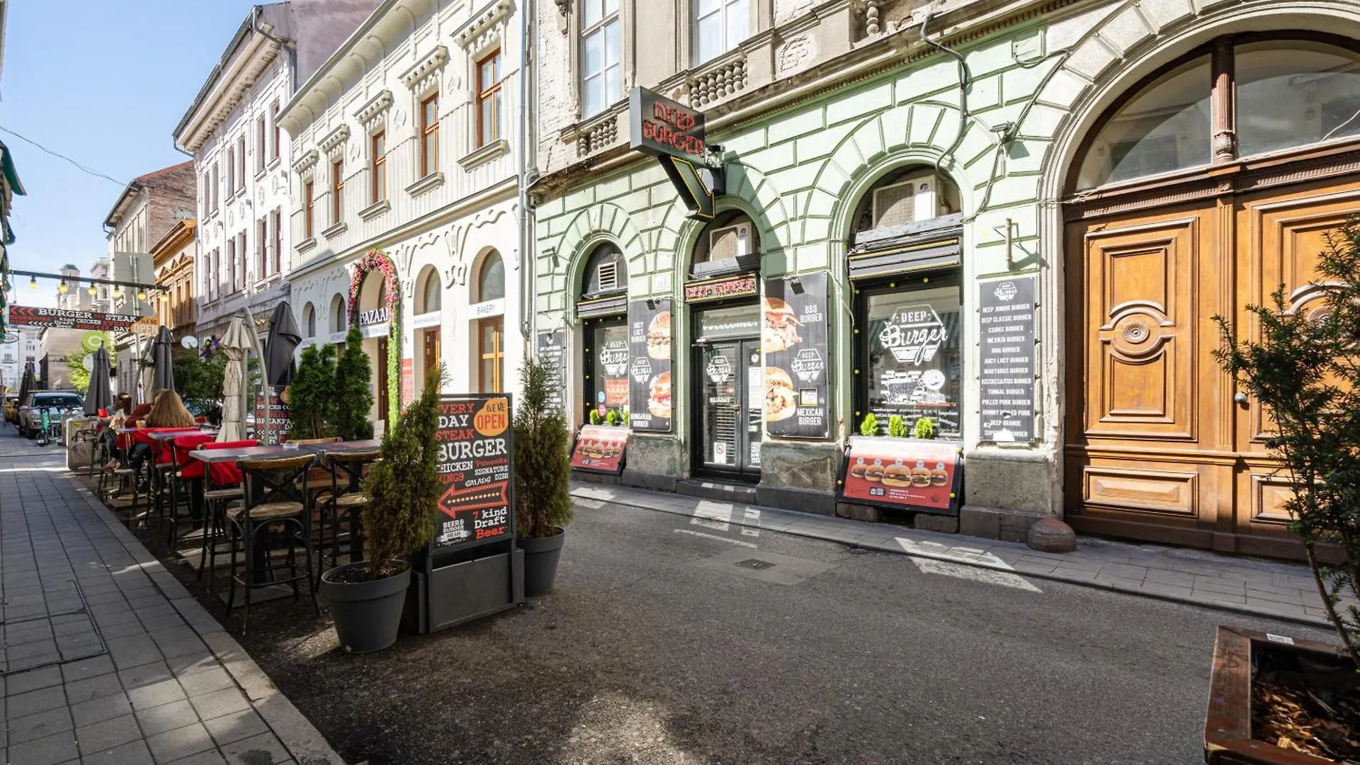 D20 - Gozsdu Garden Residence - Best Location By Bqa Budapest 0*,  Hungary